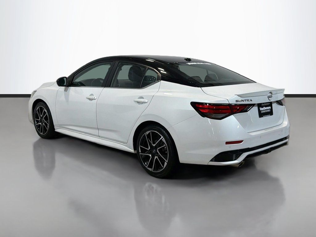 Used 2024 Nissan Sentra SR w/ SR Premium Package FWD image 7