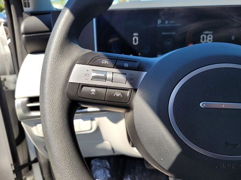 Used 2025 Hyundai Tucson SEL image 32