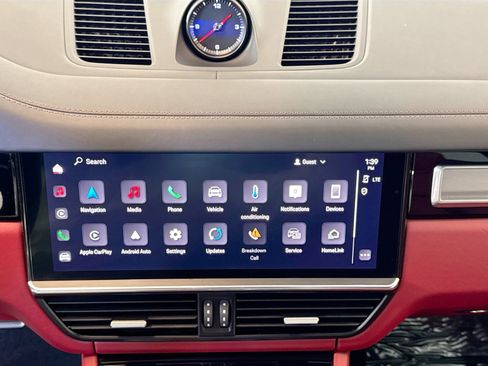 Certified 2023 Porsche Cayenne Turbo image 17