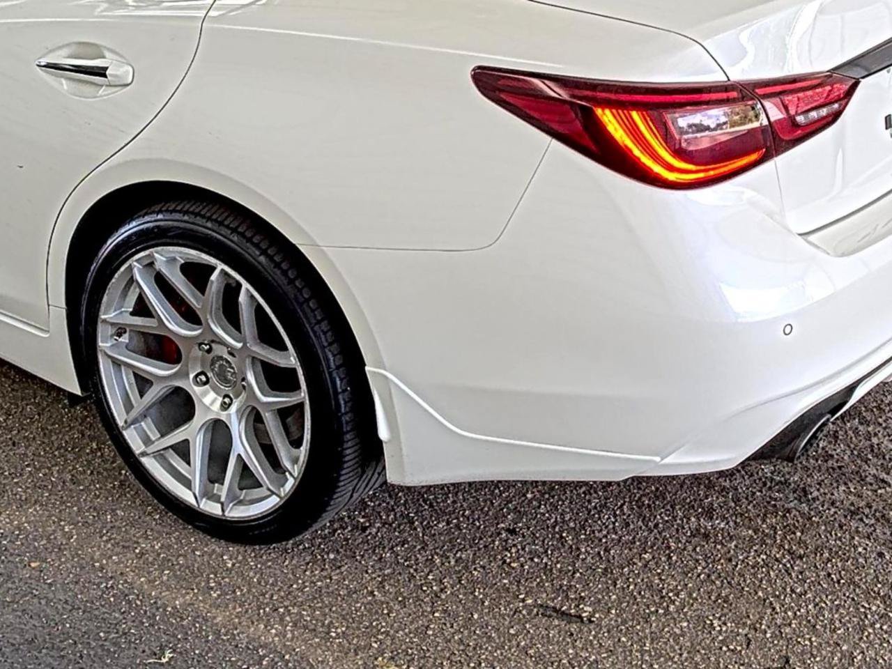 Used 2019 INFINITI Q50 Red Sport 400 w/ Sensory Package AWD/4WD image 19