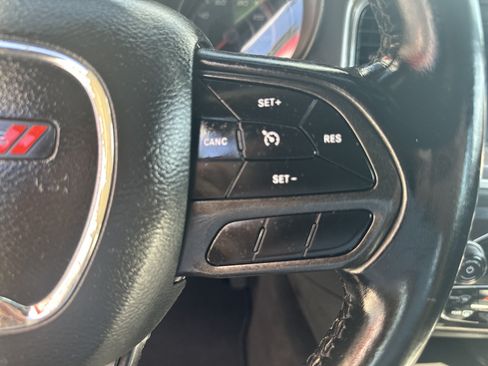 Used 2022 Dodge Charger SXT w/ Blacktop Package RWD image 12