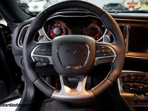 Used 2019 Dodge Challenger SRT Hellcat Redeye image 22