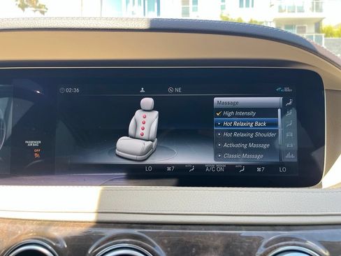 Used 2019 Mercedes-Benz S 560 Sedan image 27