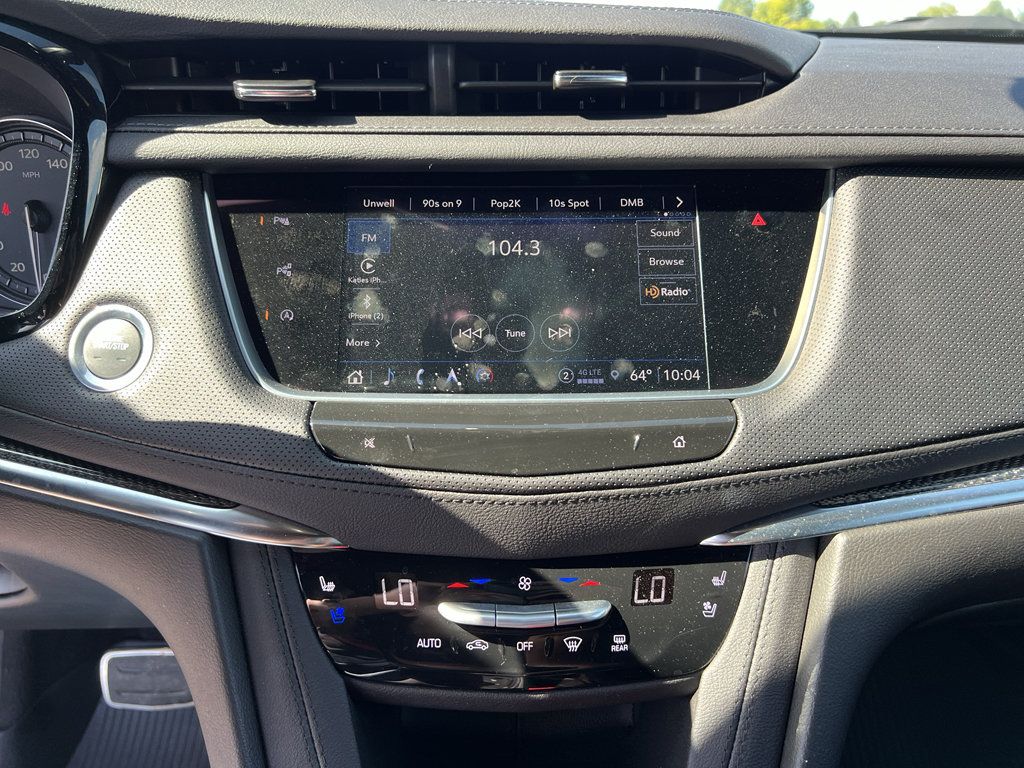 Certified 2026 Cadillac XT5 Sportv w/ LPO, Floor Liner Package AWD/4WD image 18