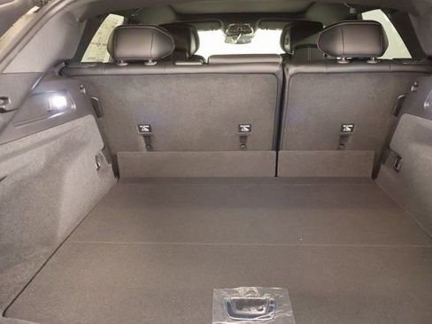 New 2026 Cadillac Lyriq Luxury image 23