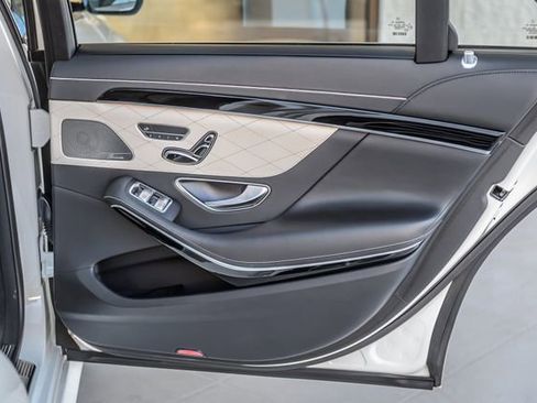 Used 2018 Mercedes-Benz S 560 4MATIC Sedan image 61