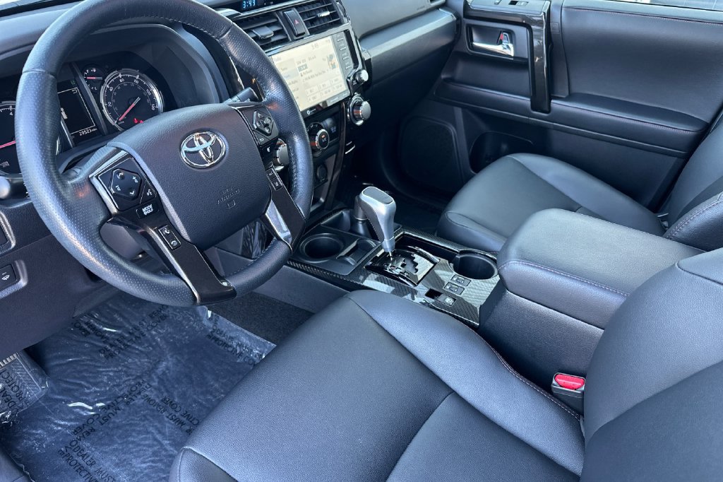Used 2023 Toyota 4Runner TRD Off-Road Premium w/ Moonroof Package AWD/4WD image 9