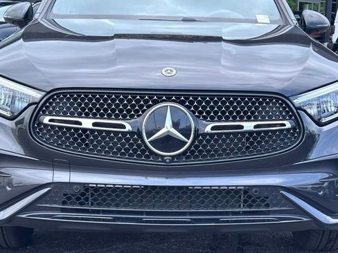 Used 2026 Mercedes-Benz GLC 300 4MATIC image 4