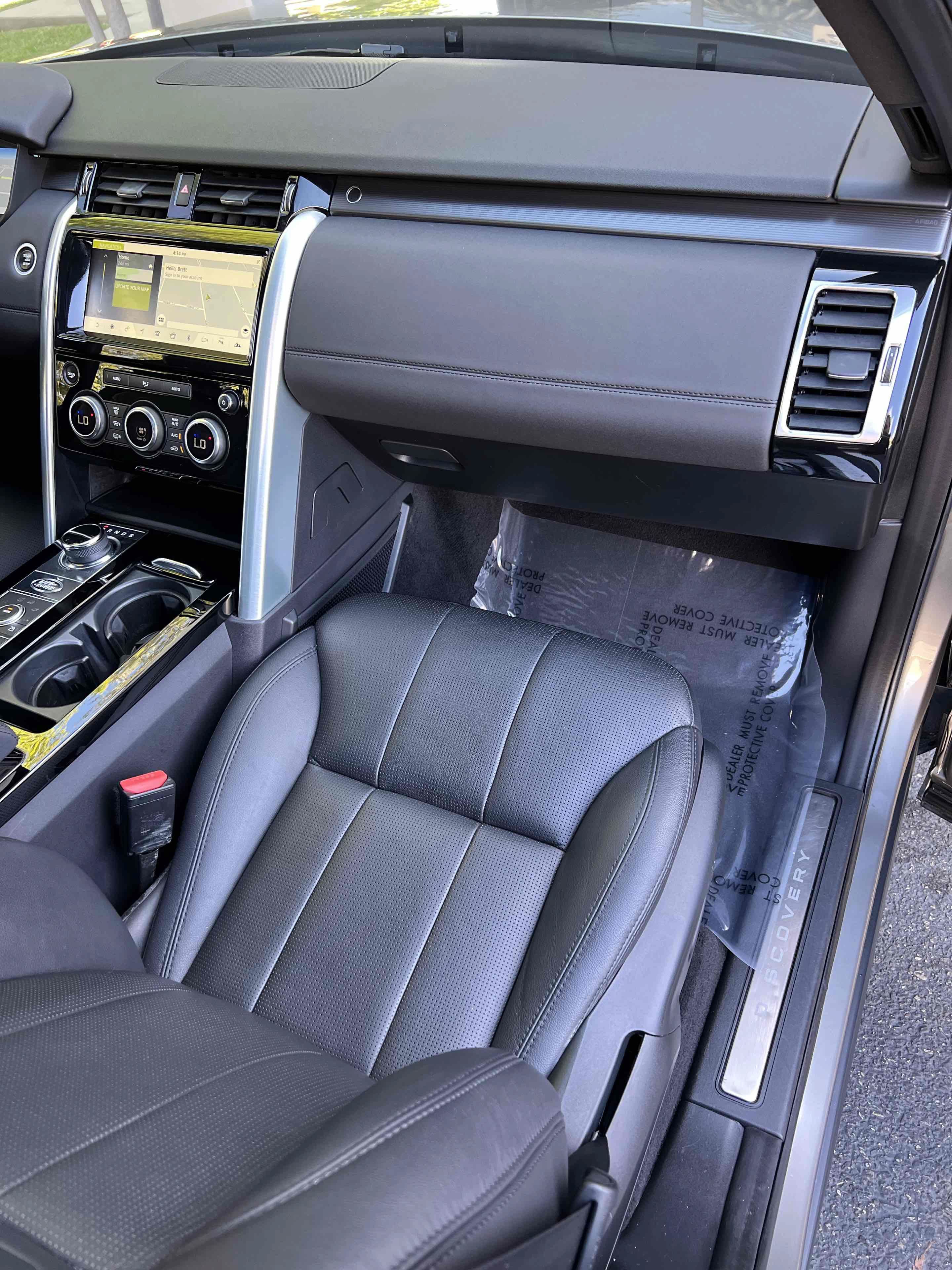 Used 2018 Land Rover Discovery HSE AWD/4WD image 48