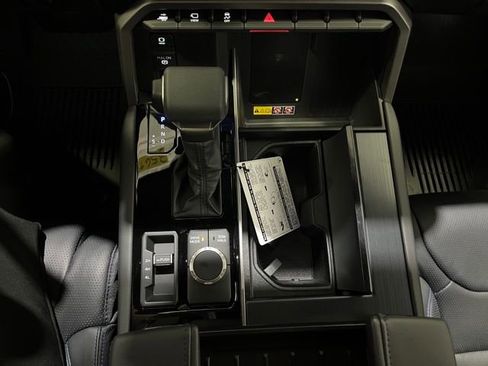 New 2026 Toyota Sequoia Platinum AWD/4WD image 23