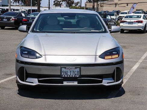 Used 2024 Hyundai Ioniq 6 SEL RWD image 2