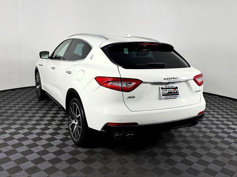 Used 2017 Maserati Levante S image 10