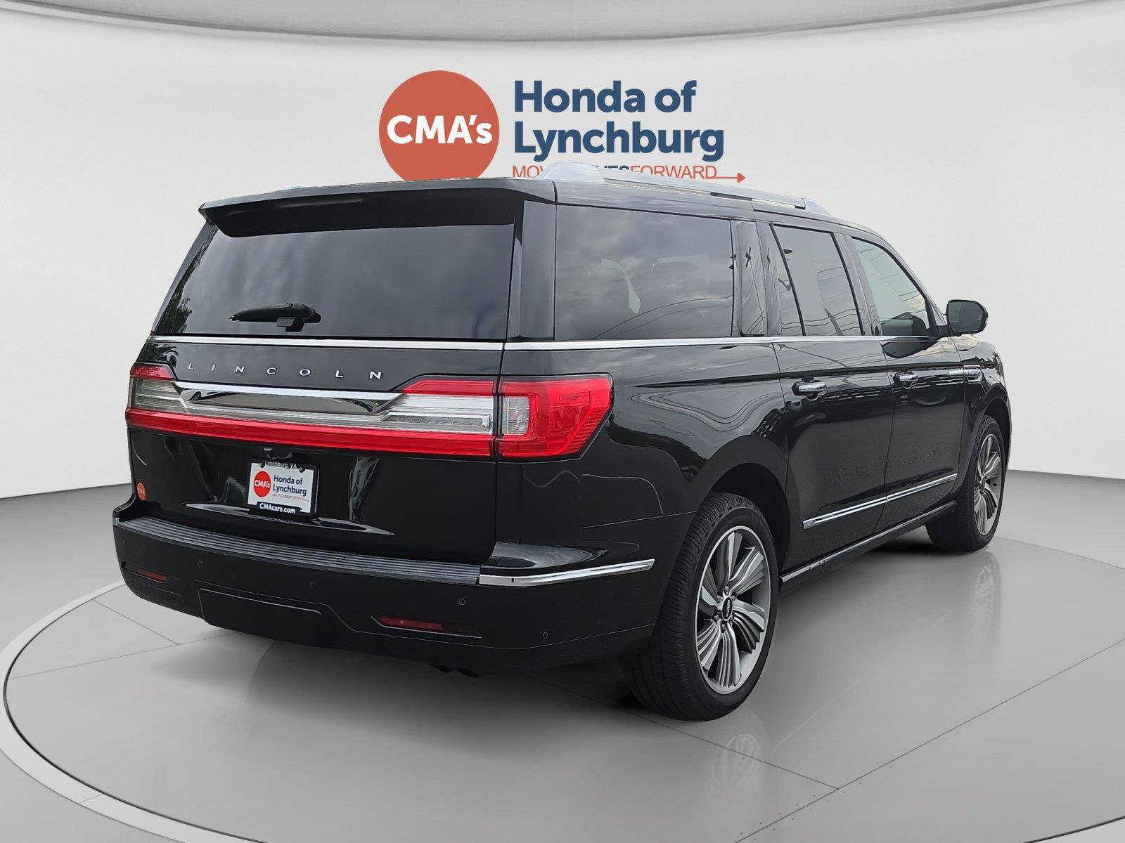 Used 2019 Lincoln Navigator L Reserve AWD/4WD image 5