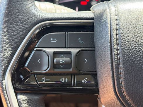 Used 2023 Toyota Tundra Limited w/ Power Package AWD/4WD image 26