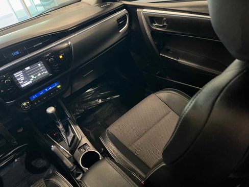 Used 2015 Toyota Corolla S image 11
