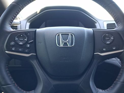 Certified 2024 Honda Odyssey Sport image 31