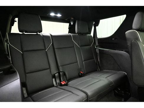 Used 2024 Cadillac Escalade Premium Luxury w/ LPO, Floor Liner Package AWD/4WD image 19