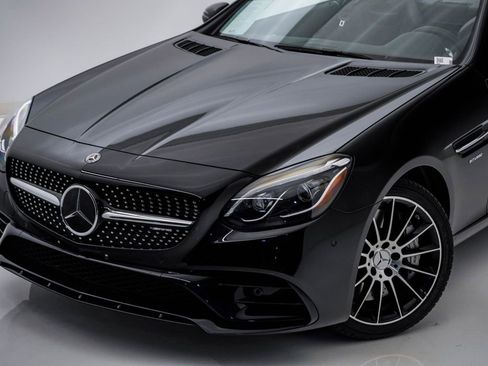 Used 2020 Mercedes-Benz SLC 43 AMG image 4