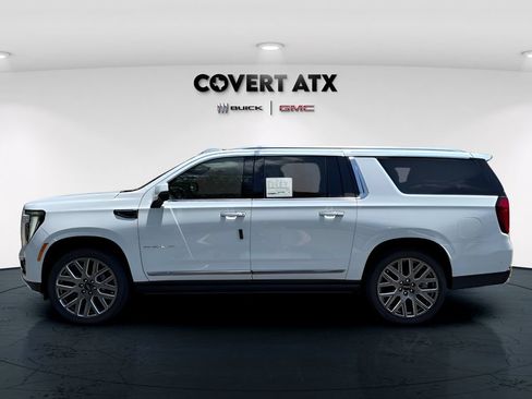 New 2026 GMC Yukon XL Denali Ultimate w/ LPO, Floor Liner Package AWD/4WD image 4