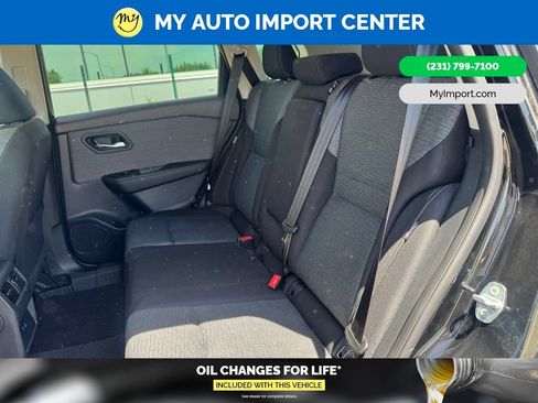 Used 2023 Nissan Rogue SV AWD/4WD image 26