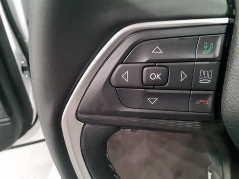 Used 2024 Jeep Grand Cherokee Altitude image 29