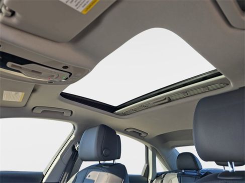 Used 2019 Audi A4 2.0T Premium w/ Convenience Package image 32