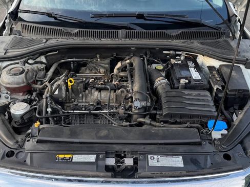 Used 2019 Volkswagen Jetta R-Line FWD image 19