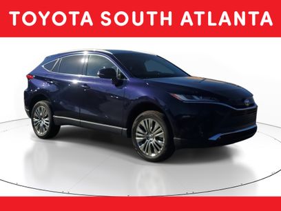 Used 2023 Toyota Venza XLE