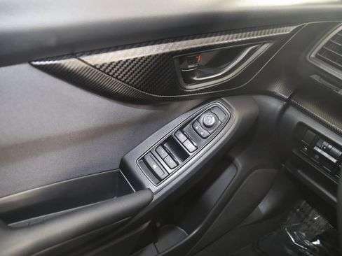 Used 2023 Subaru Crosstrek 2.0i Premium image 24