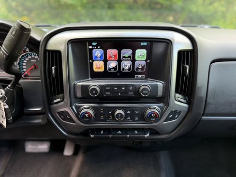 Used 2019 Chevrolet Silverado 1500 LT w/ All Star Edition AWD/4WD image 15