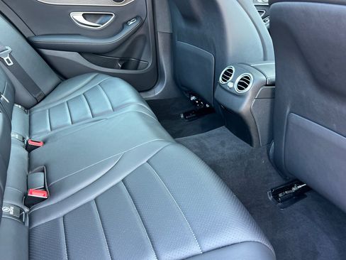 Certified 2019 Mercedes-Benz C 300 Sedan image 31