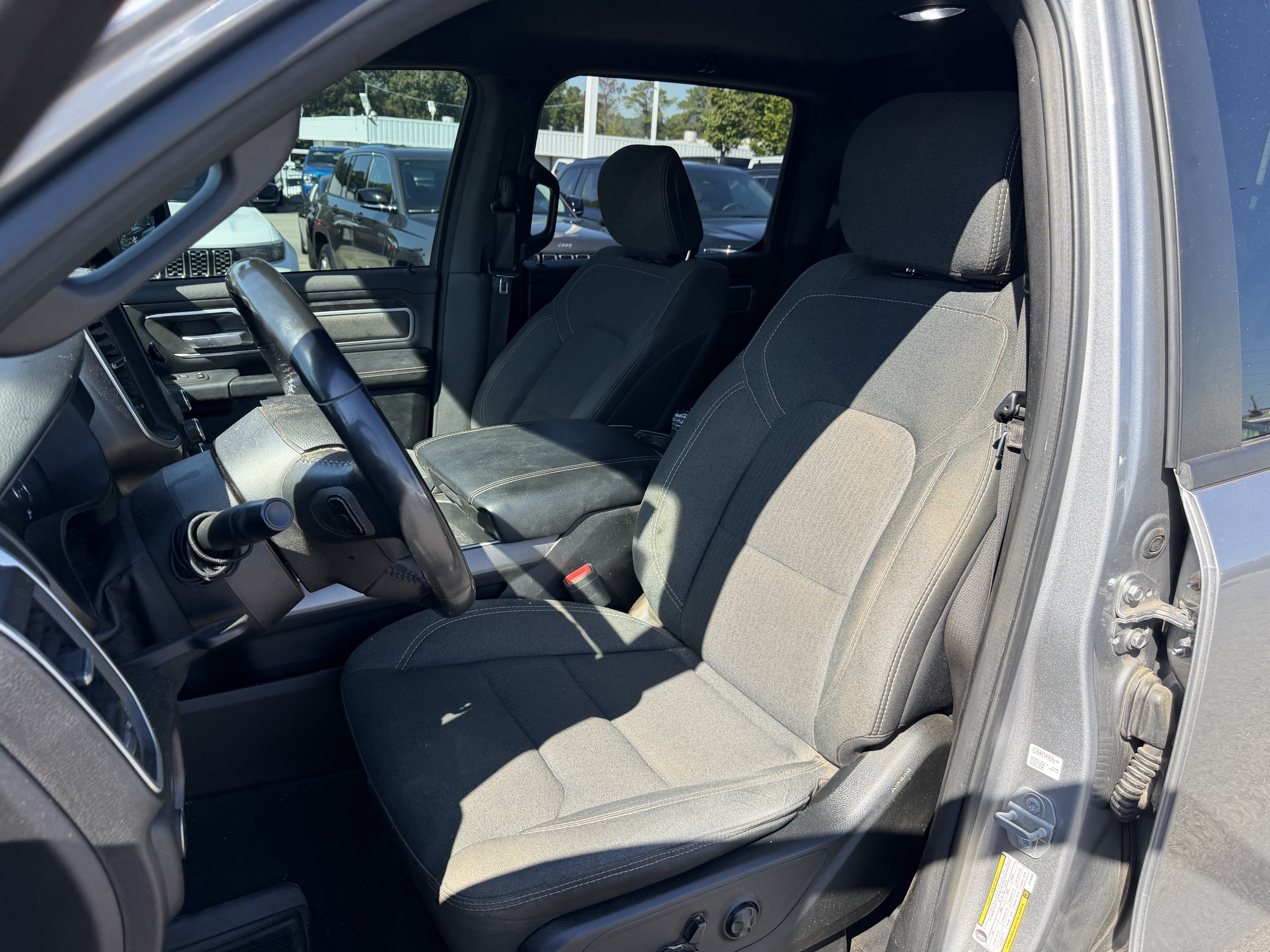 Used 2020 RAM 1500 Big Horn AWD/4WD image 12