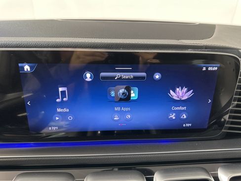 New 2026 Mercedes-Benz GLS 450 4MATIC image 18