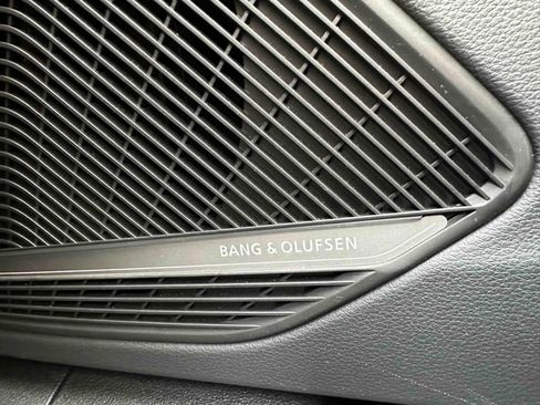 Used 2022 Audi S5 Premium Plus w/ Premium Plus image 15