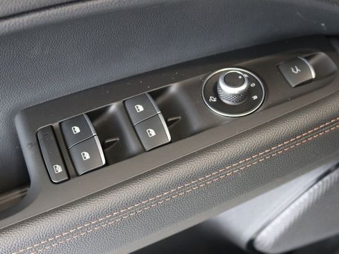 New 2025 Alfa Romeo Stelvio Sprint image 14