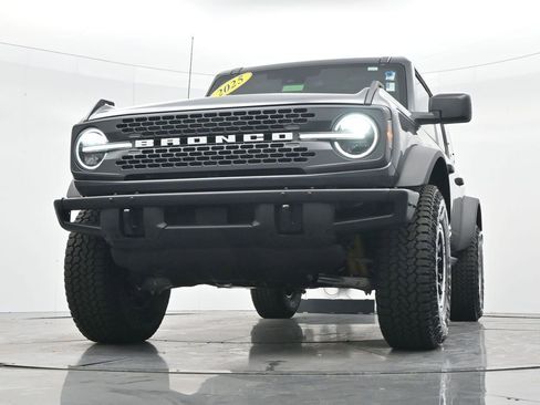 New 2025 Ford Bronco Badlands w/ Sasquatch Package AWD/4WD image 35