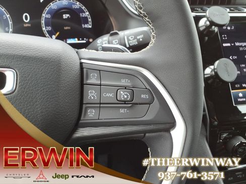 Certified 2024 Jeep Grand Cherokee Altitude image 19