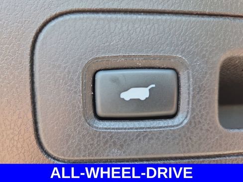 Used 2012 Acura MDX w/ Advance Package AWD/4WD image 18