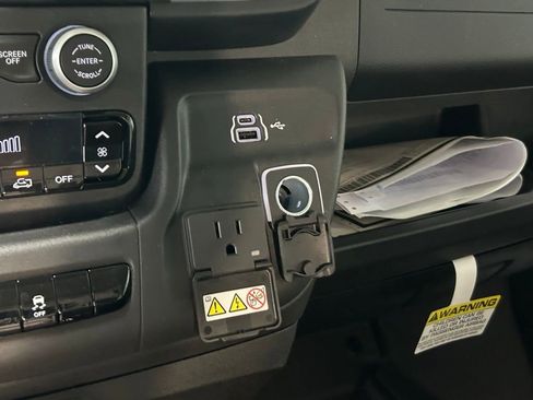 Used 2025 RAM ProMaster 1500 w/ Quick Order Package 22G SLT image 36