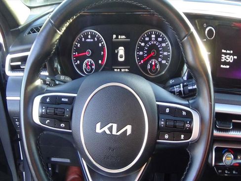 Used 2023 Kia K5 GT-Line image 19