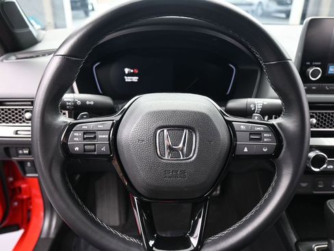 Used 2025 Honda Civic Sport image 14