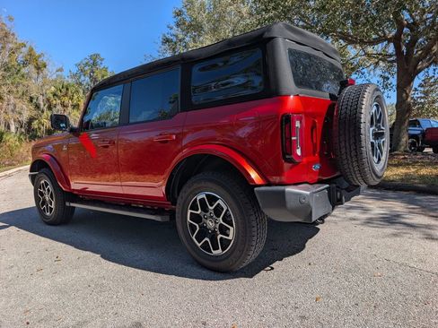Used 2023 Ford Bronco Outer Banks image 6