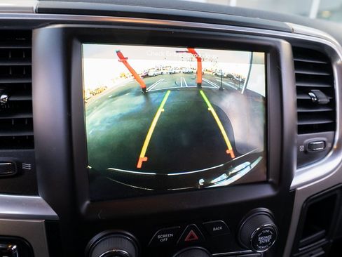 Used 2018 RAM 1500 Big Horn image 24