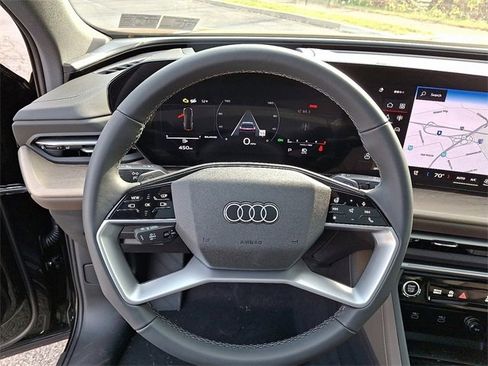 New 2025 Audi Q5 Premium Plus image 16