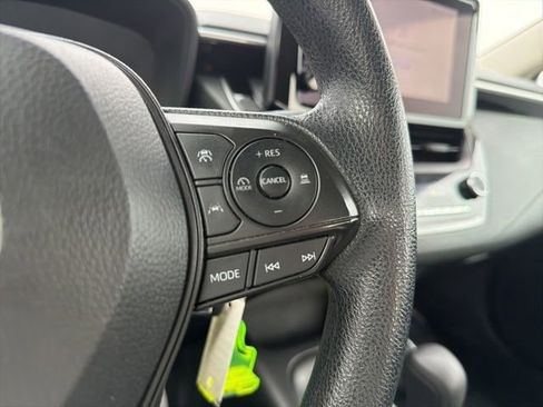 Used 2024 Toyota Corolla LE image 35