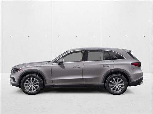 New 2026 Mercedes-Benz GLC 300 image 3