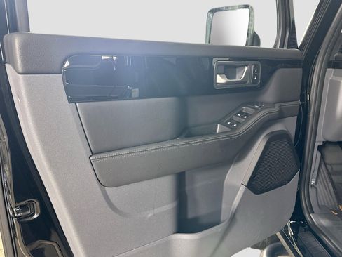 New 2024 INEOS Grenadier Fieldmaster Edition image 17