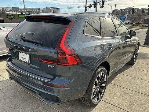 New 2026 Volvo XC60 T8 Plus w/ Protection Package Premier AWD/4WD image 6