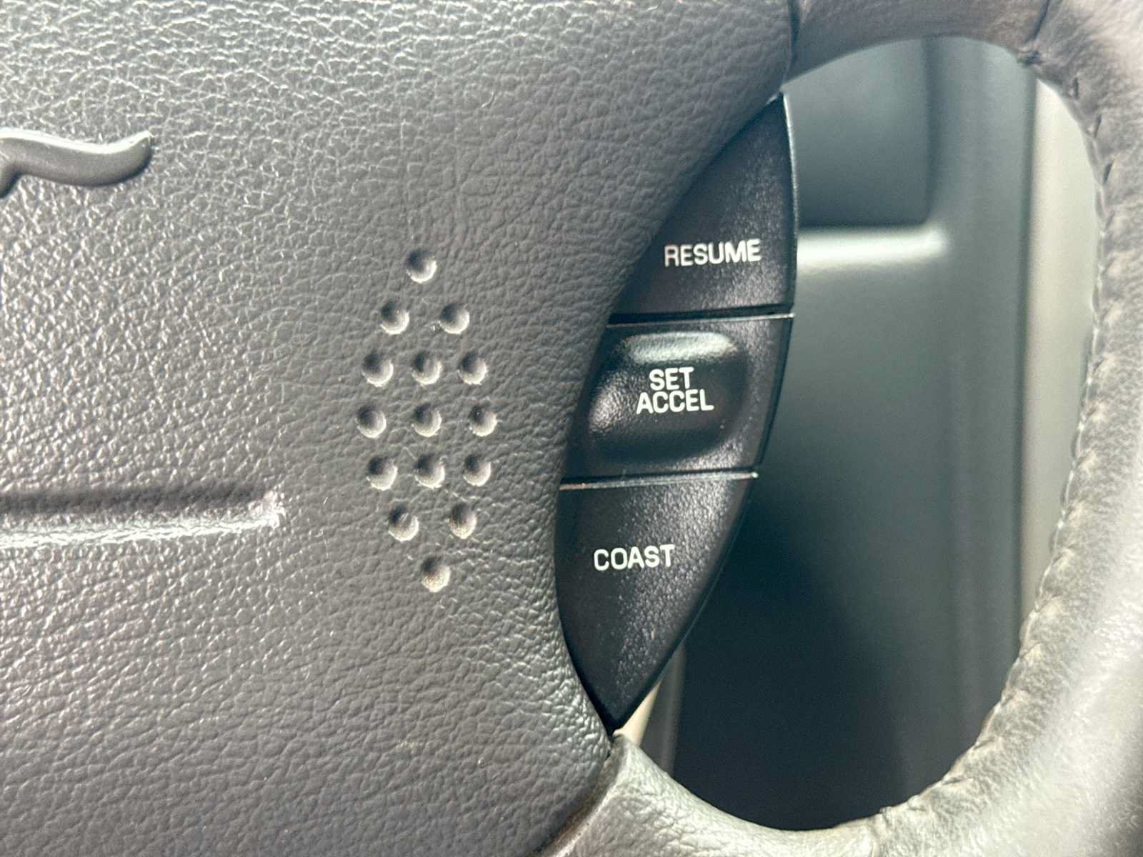 Used 2004 Ford Mustang GT RWD image 21