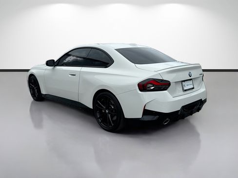 Used 2024 BMW 230i Coupe w/ M Sport Package RWD image 5